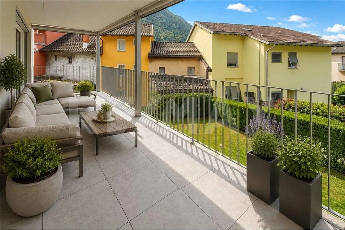Appartamento moderno con garage - Foto 1 di 13