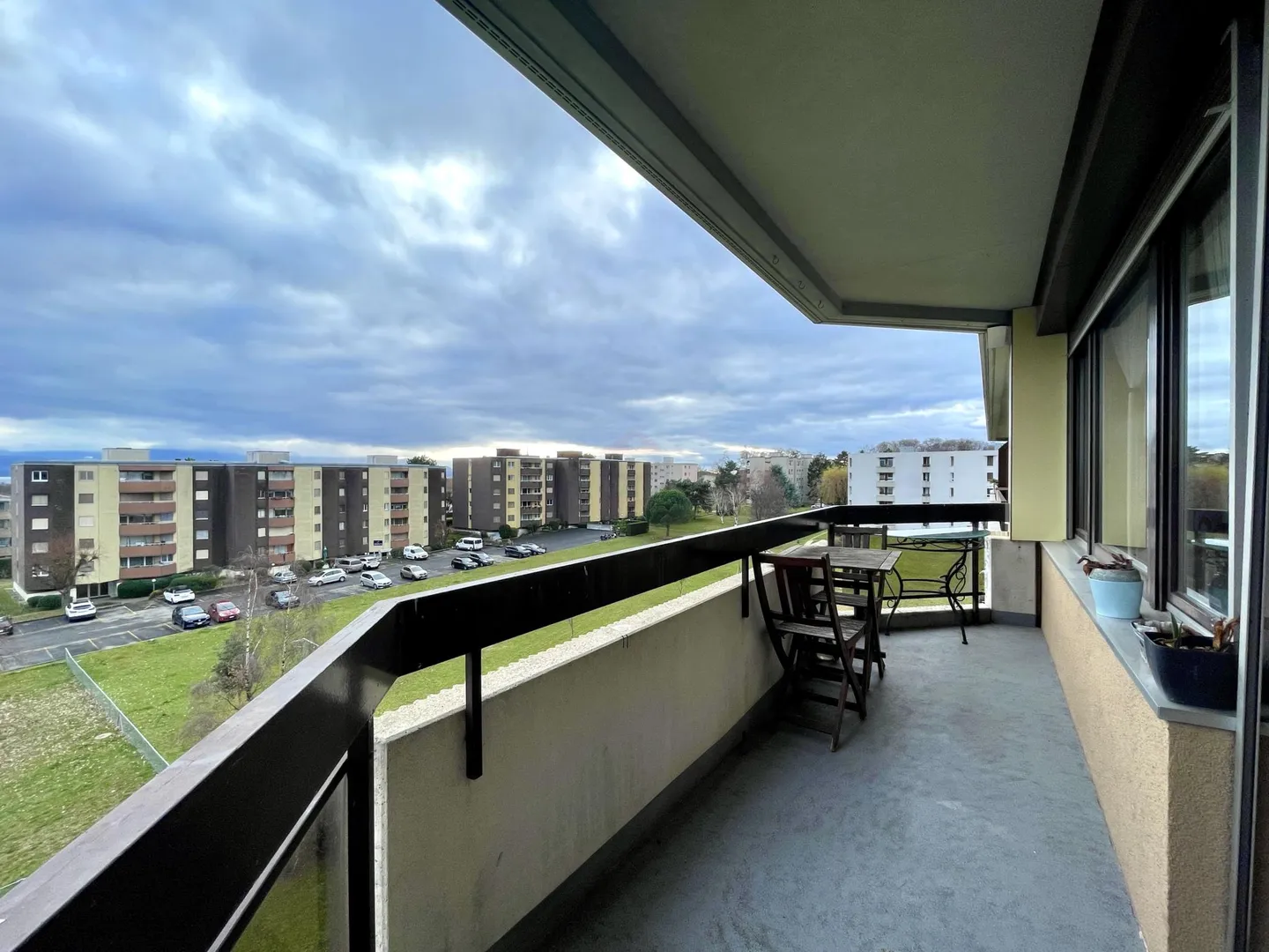 Apartment for sale - Photo 1 of 12