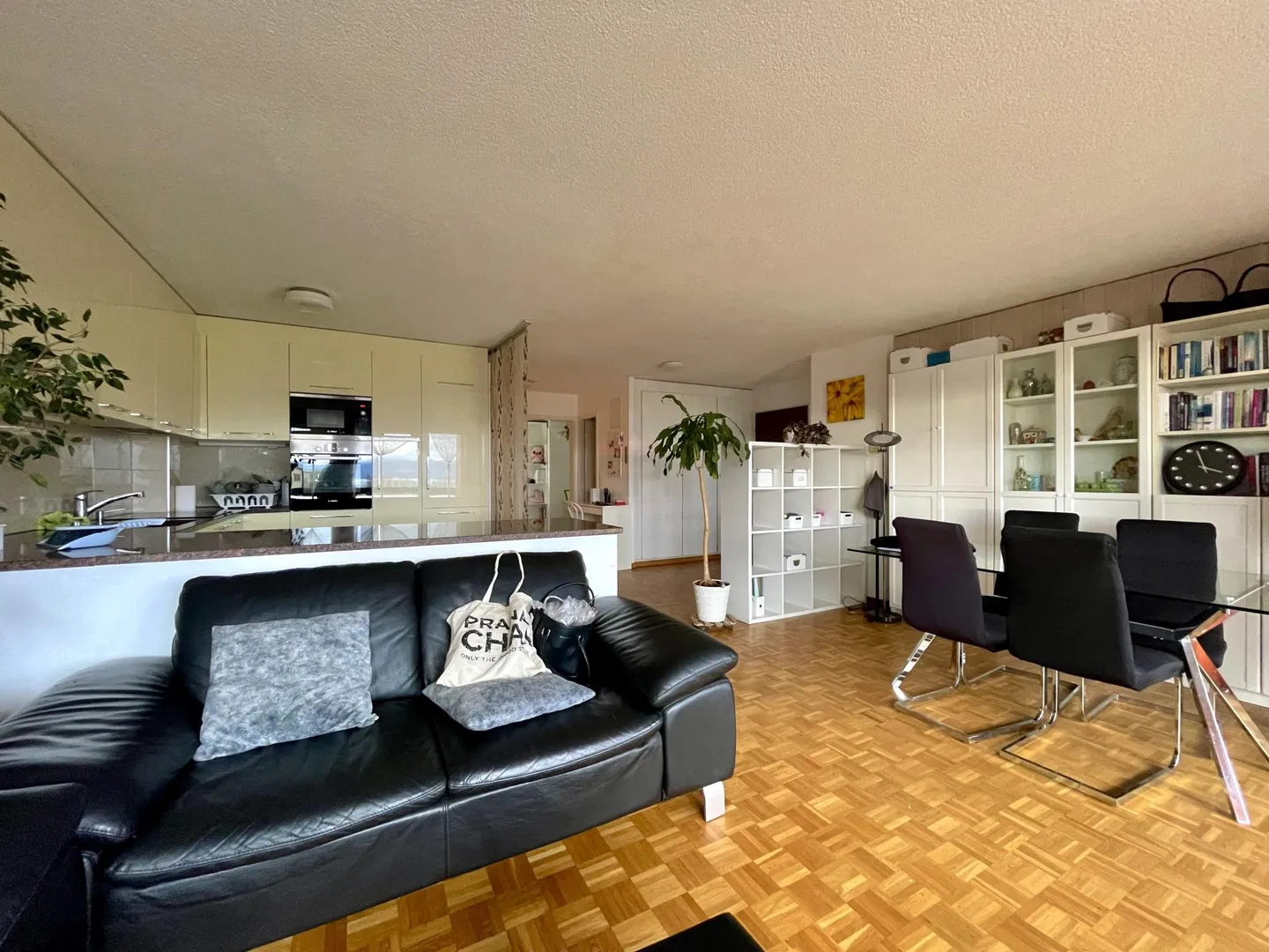 Apartment for sale - Photo 5 of 12