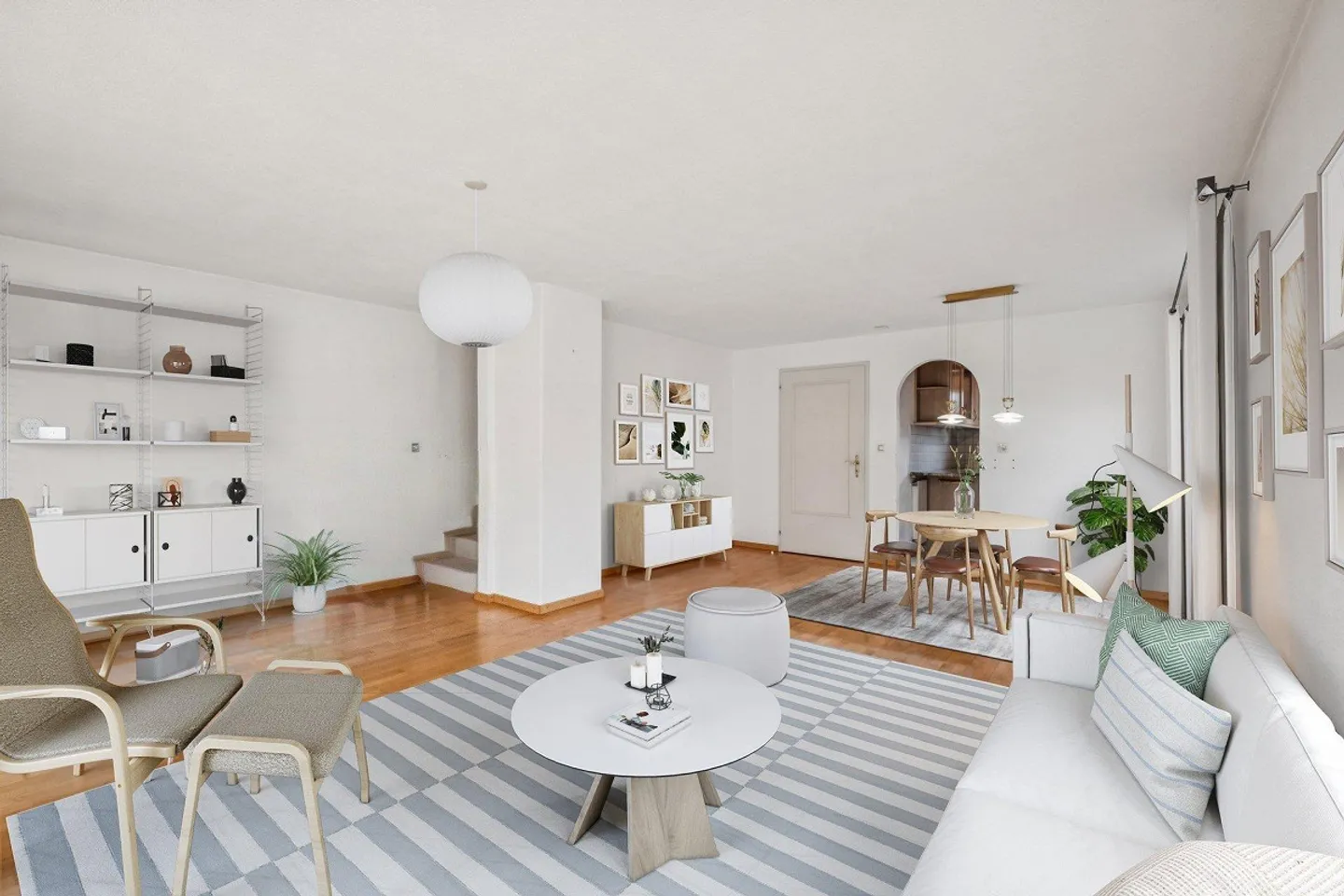 Living happiness with sunny garden and tranquility - Photo 1 of 7