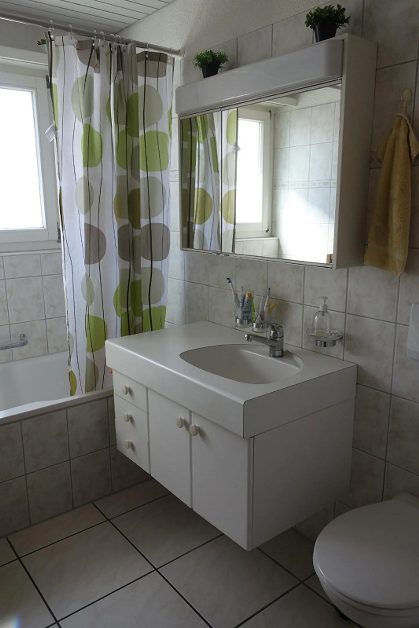 Appartamento affascinante 3.5 stanze nel quartiere Pfrundweidli - Foto 1 di 4