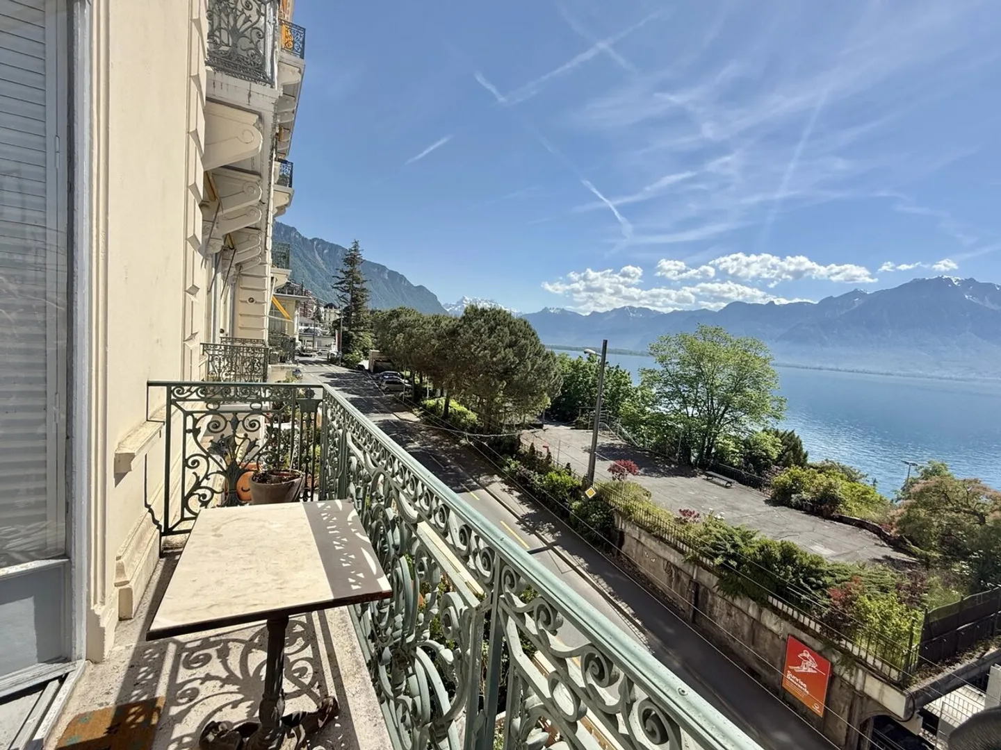 Charmante Wohnung in Montreux - Foto 2 von 13