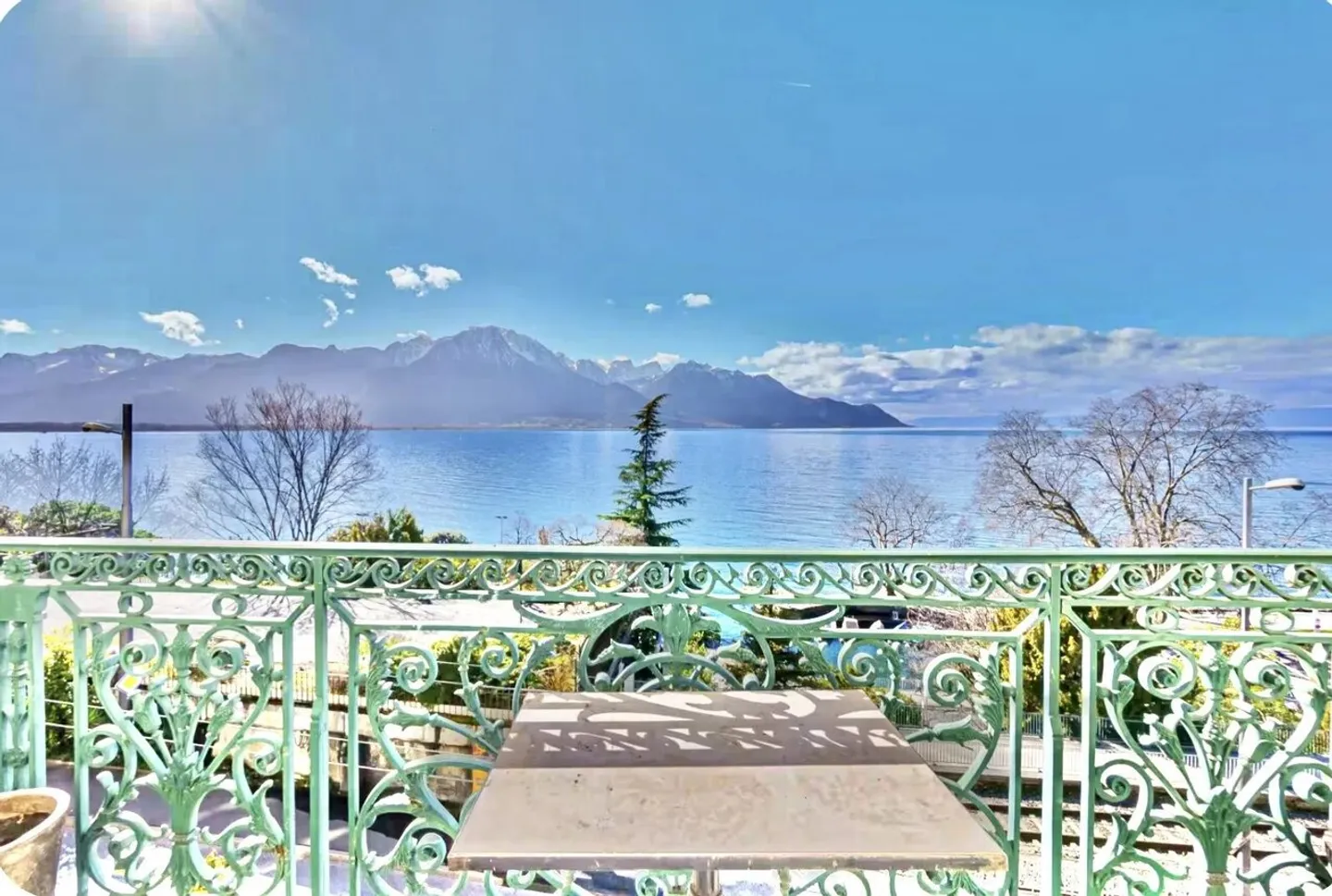 Charmante Wohnung in Montreux - Foto 1 von 13