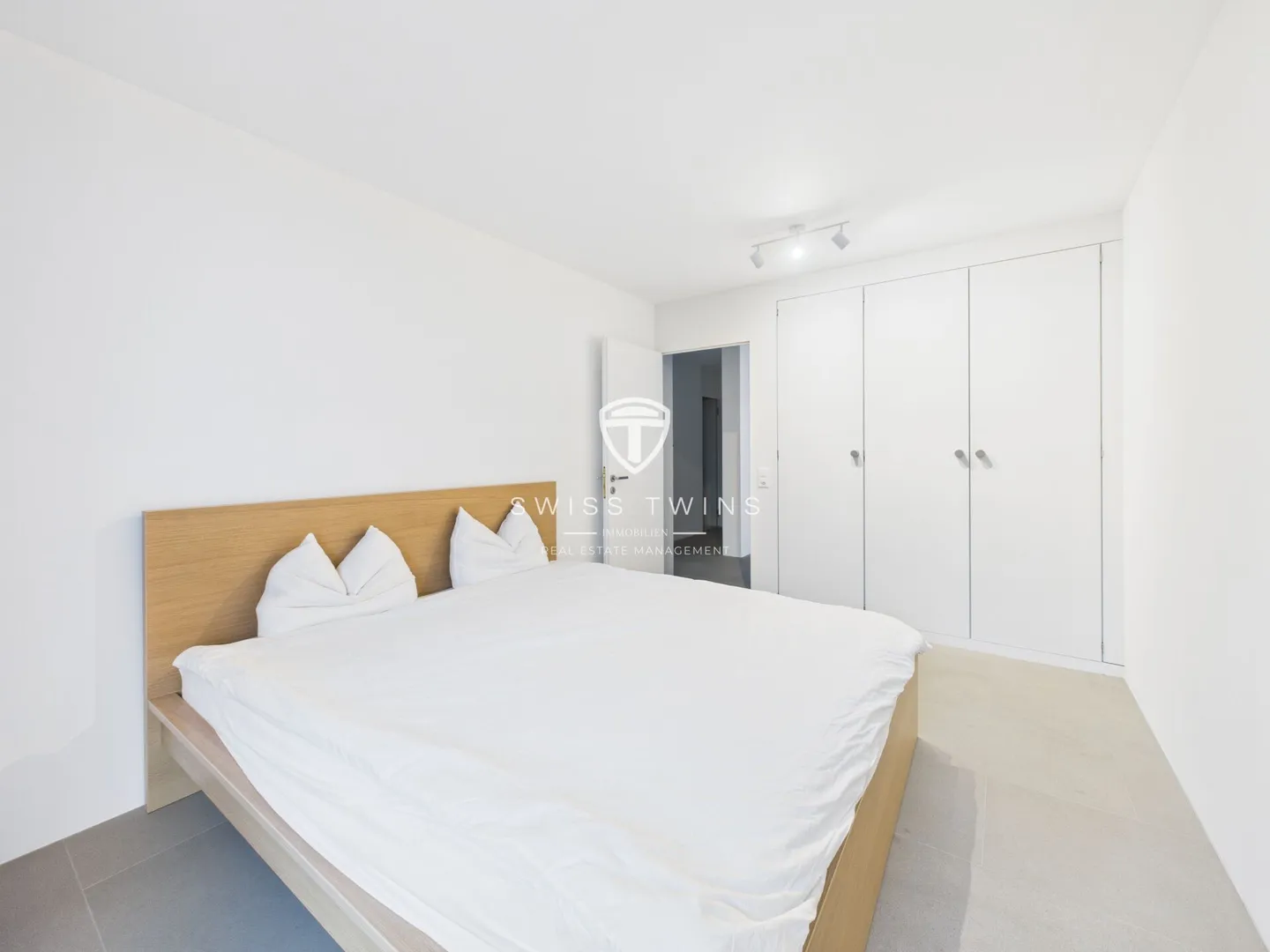 Exklusive 4.5-Zimmer-Luxuswohnung mit Seeblick - Foto 5 von 18