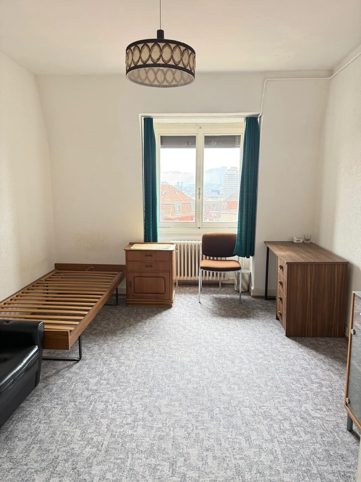 Geräumige Wohnung in zentraler Lage - Foto 4 von 5