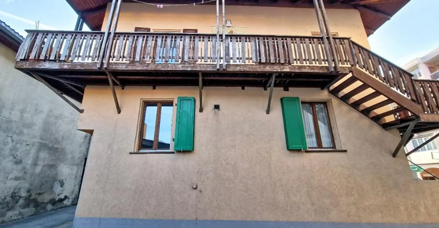 Edifici a uso misto a Saxon - Foto 7 di 17