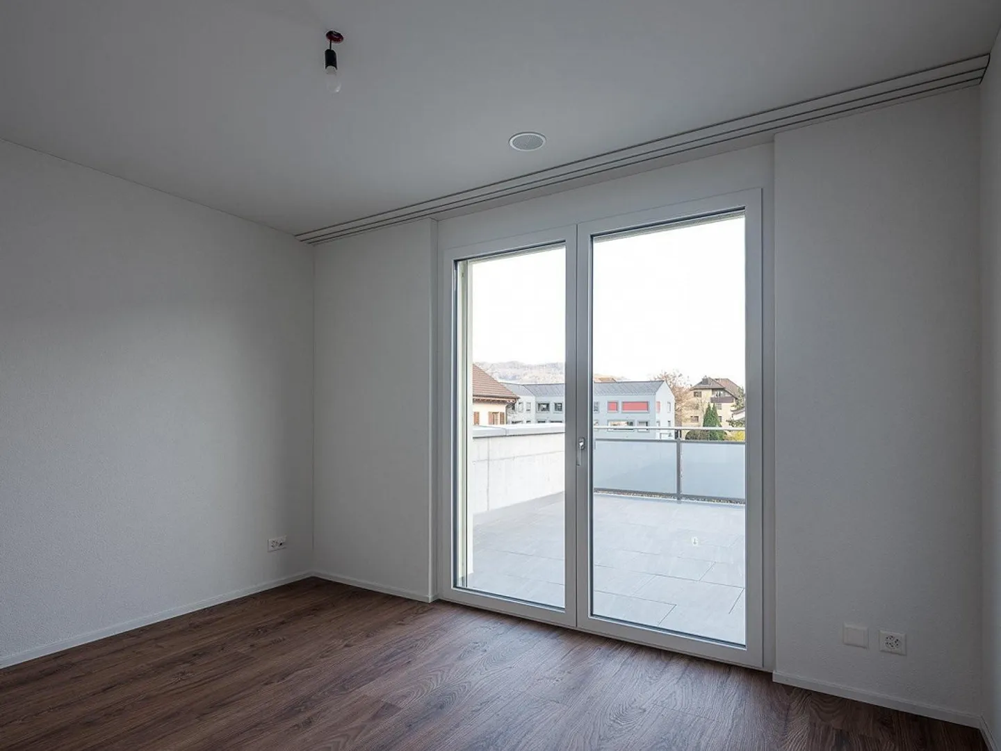 Modernes Attikawohnung mit Terrasse - Foto 7 von 12