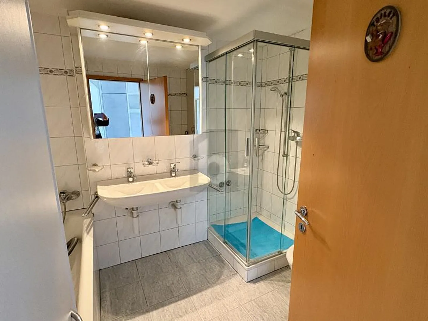 Gemütliche Wohnung mit Balkon - Foto 2 von 6