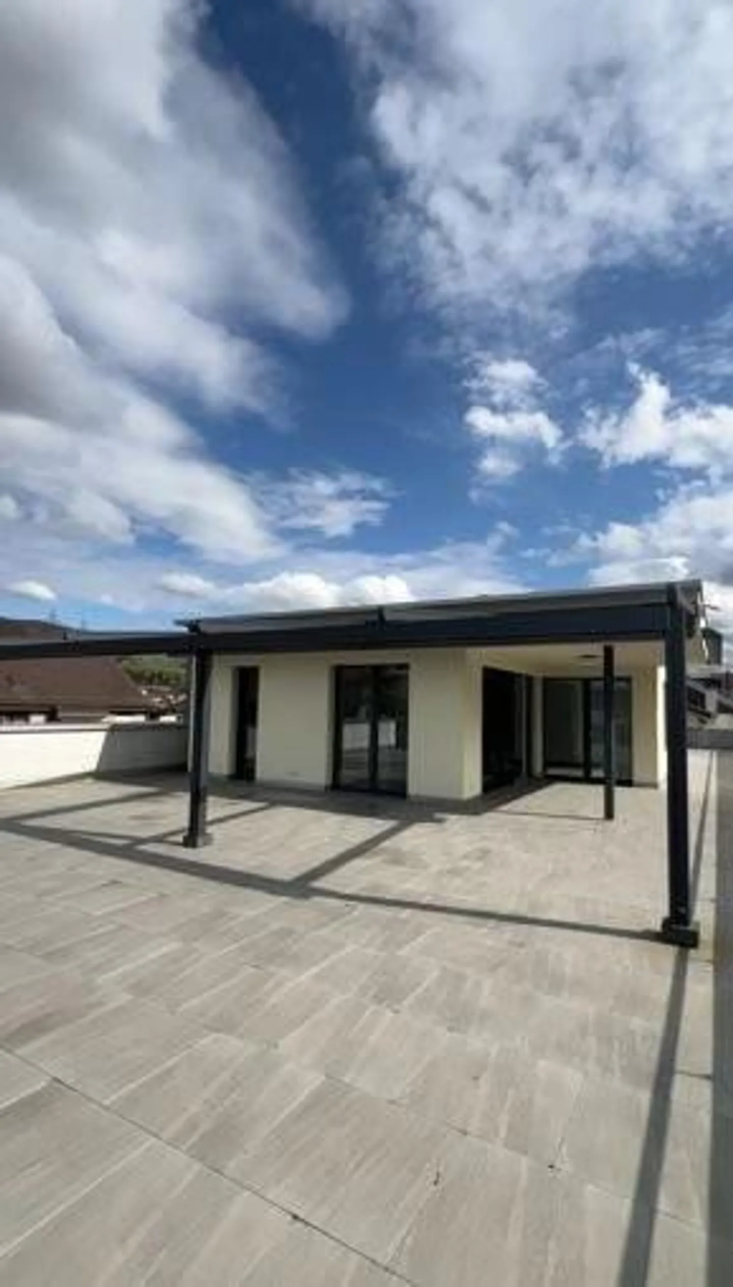 Modernes Attikawohnung mit Terrasse - Foto 11 von 12