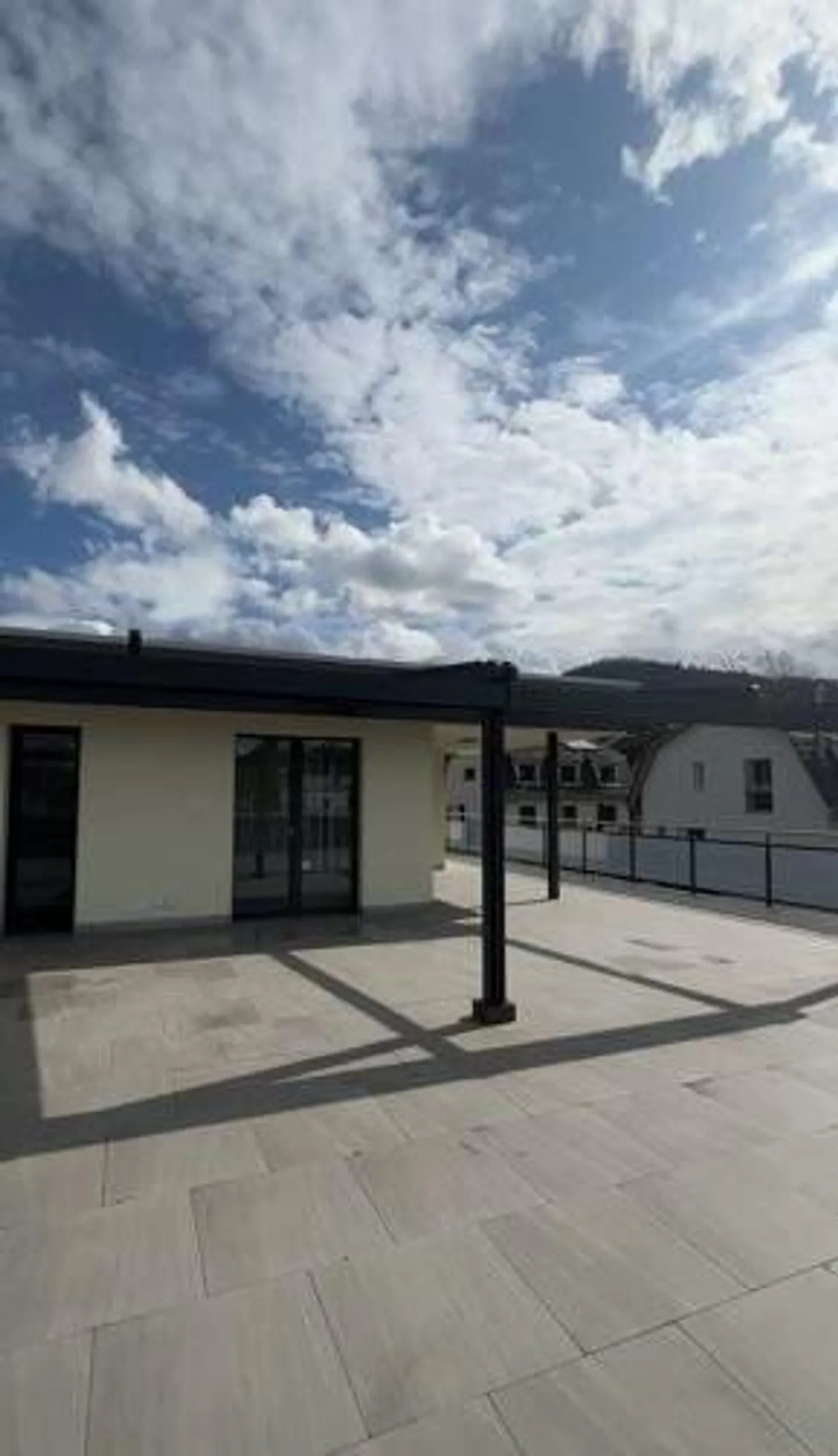 Modernes Attikawohnung mit Terrasse - Foto 12 von 12