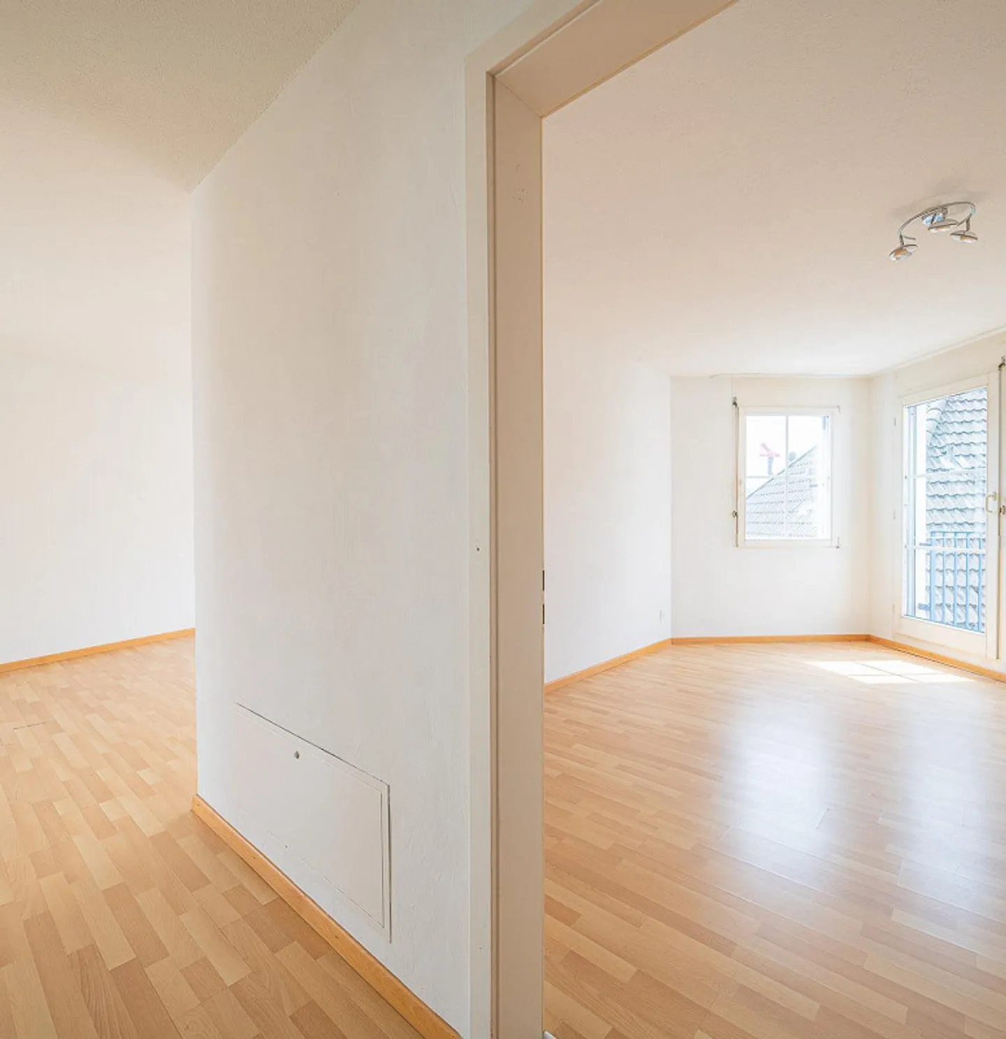 Ampio appartamento 2.5 locali - Foto 11 di 13