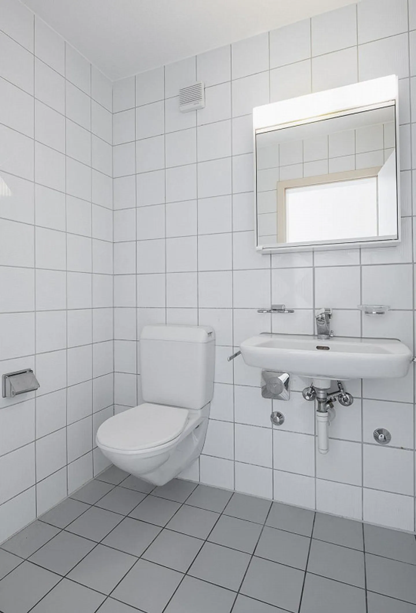 Ampio appartamento 2.5 locali - Foto 6 di 13