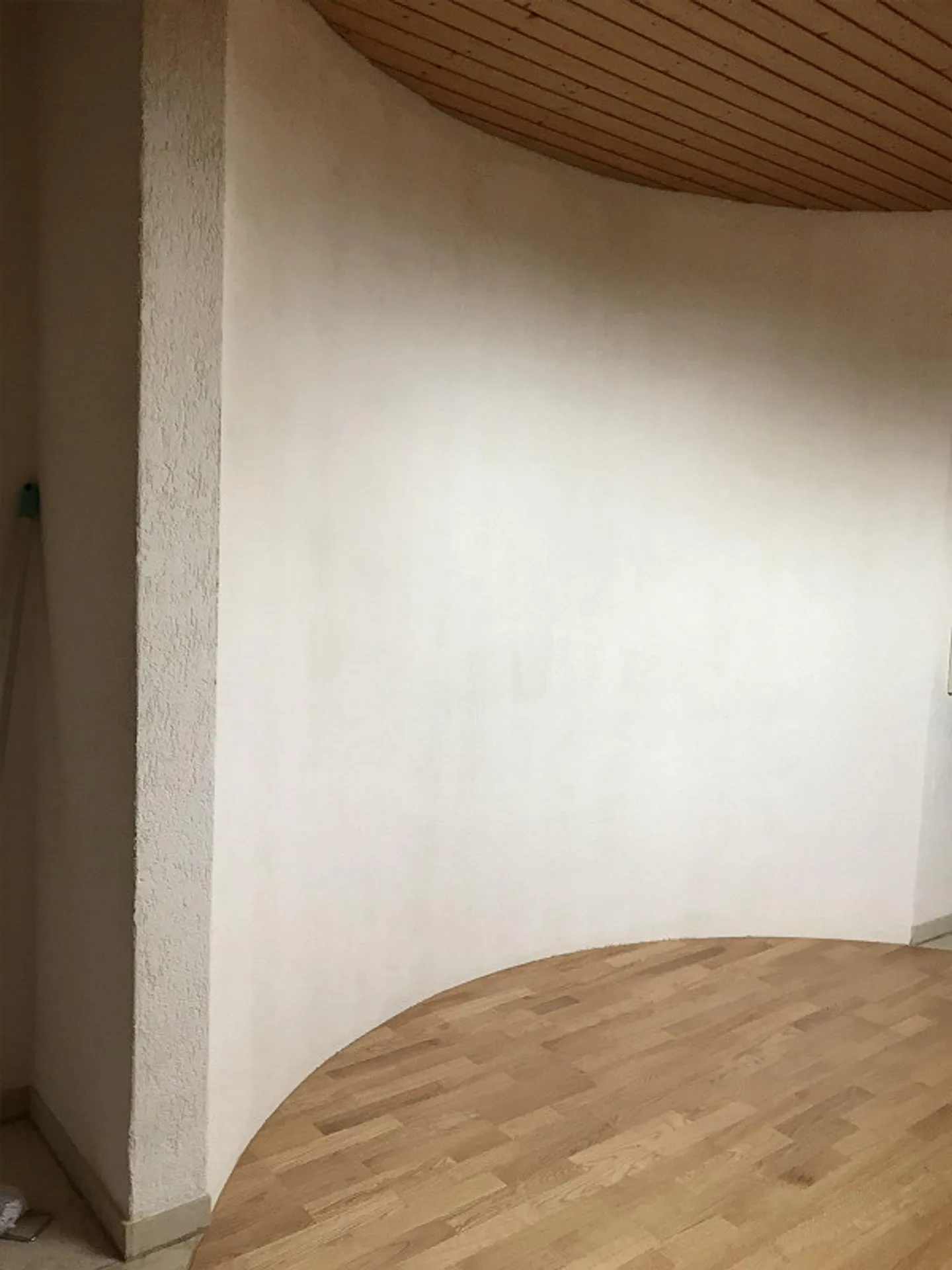 Modernes Apartment in Köniz - Foto 3 von 28