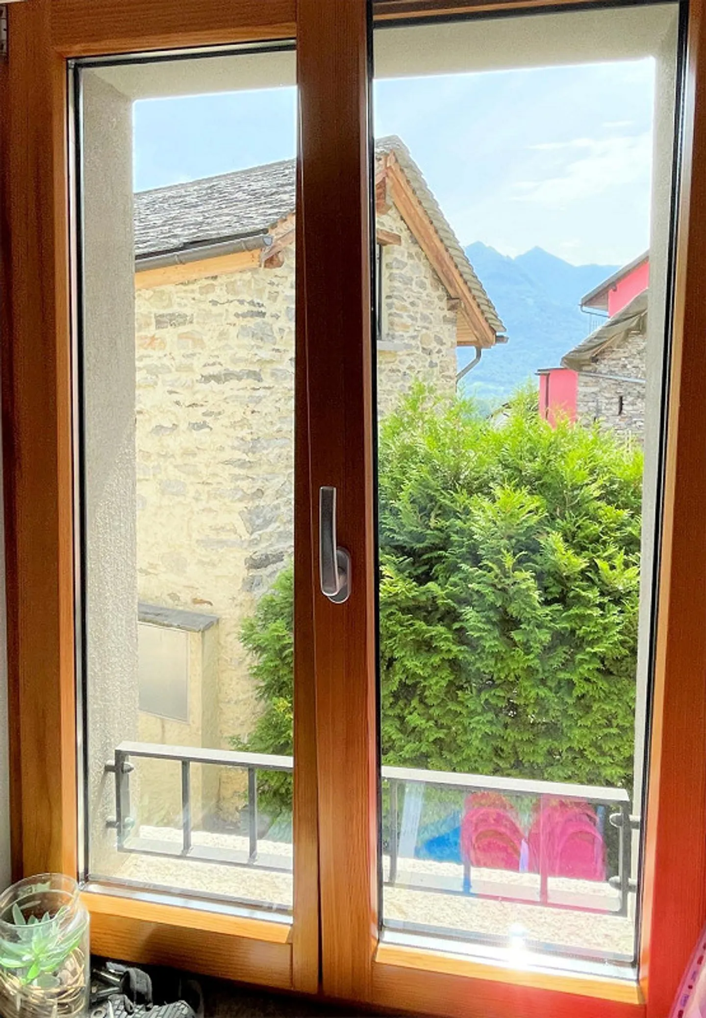 Maison très bien rénovée avec appartements duplex de 4,5 pièces + 2 - Photo 18 sur 22