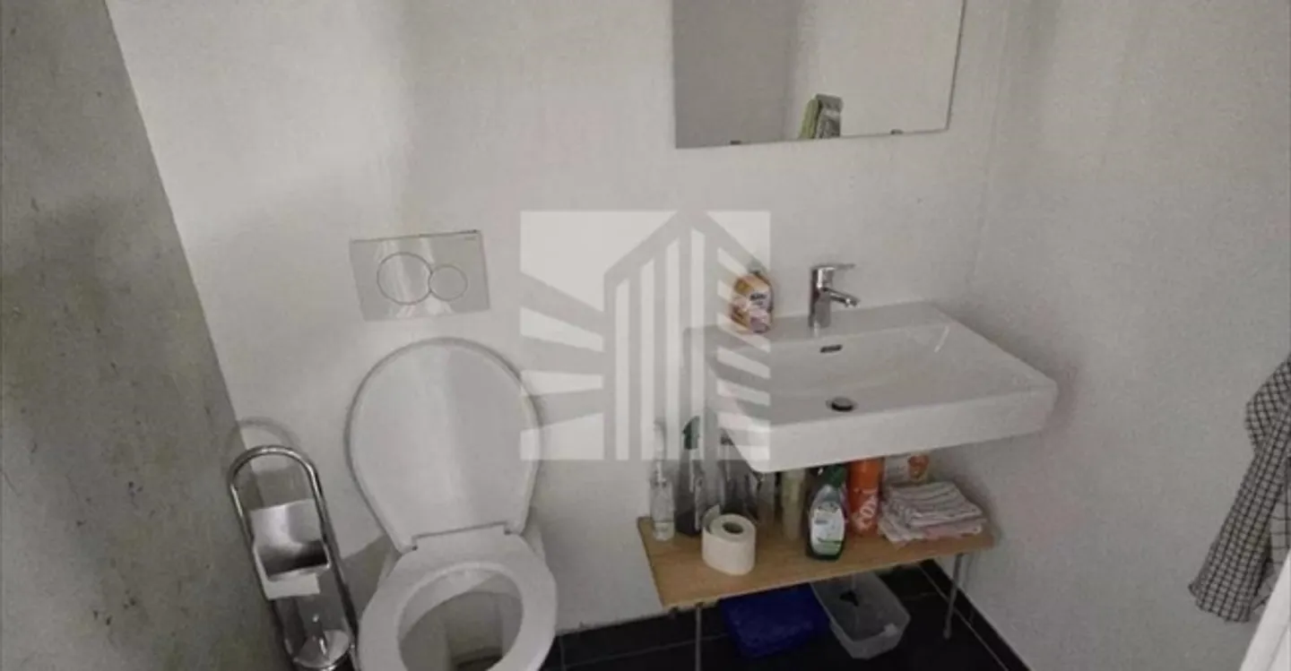 Edificio ad uso misto in affitto - Foto 4 di 6