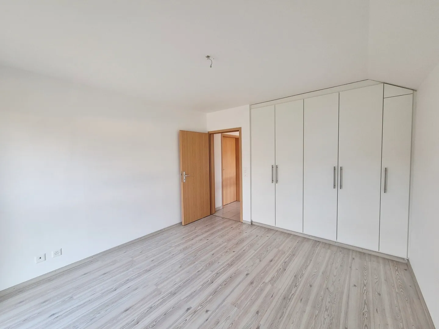 VUIPPENS - Casa indipendente in affitto in un quartiere residenziale - Foto 5 di 8