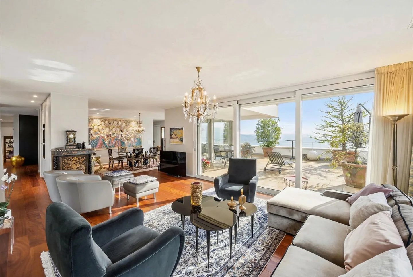 Appartamento Attico Esclusivo - Vivere in Eleganza Senza Tempo - Foto 1 di 19