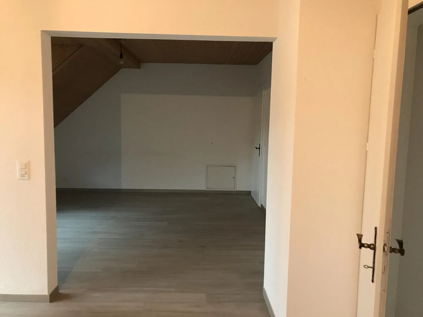 Modernes Apartment in Köniz - Foto 26 von 28