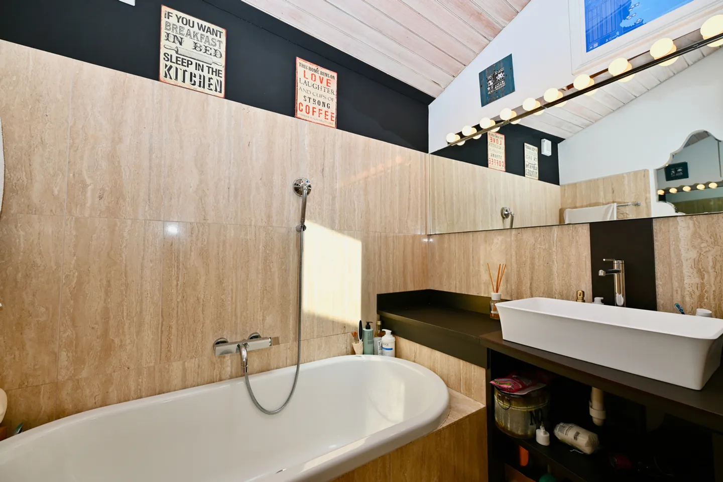 Appartamento al Lago con Vista Mozzafiato - Foto 12 di 15