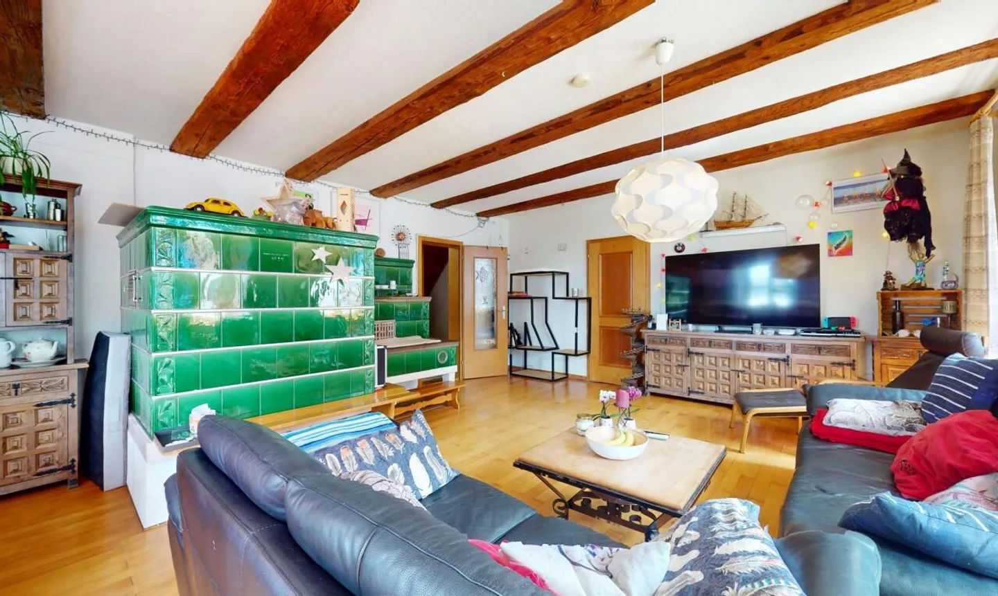 Casa familiare spaziosa con grande potenziale a Maisprach - Foto 5 di 13