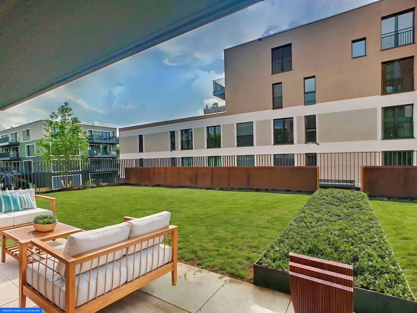 Modern Apartment with Garden - Photo 2 of 5