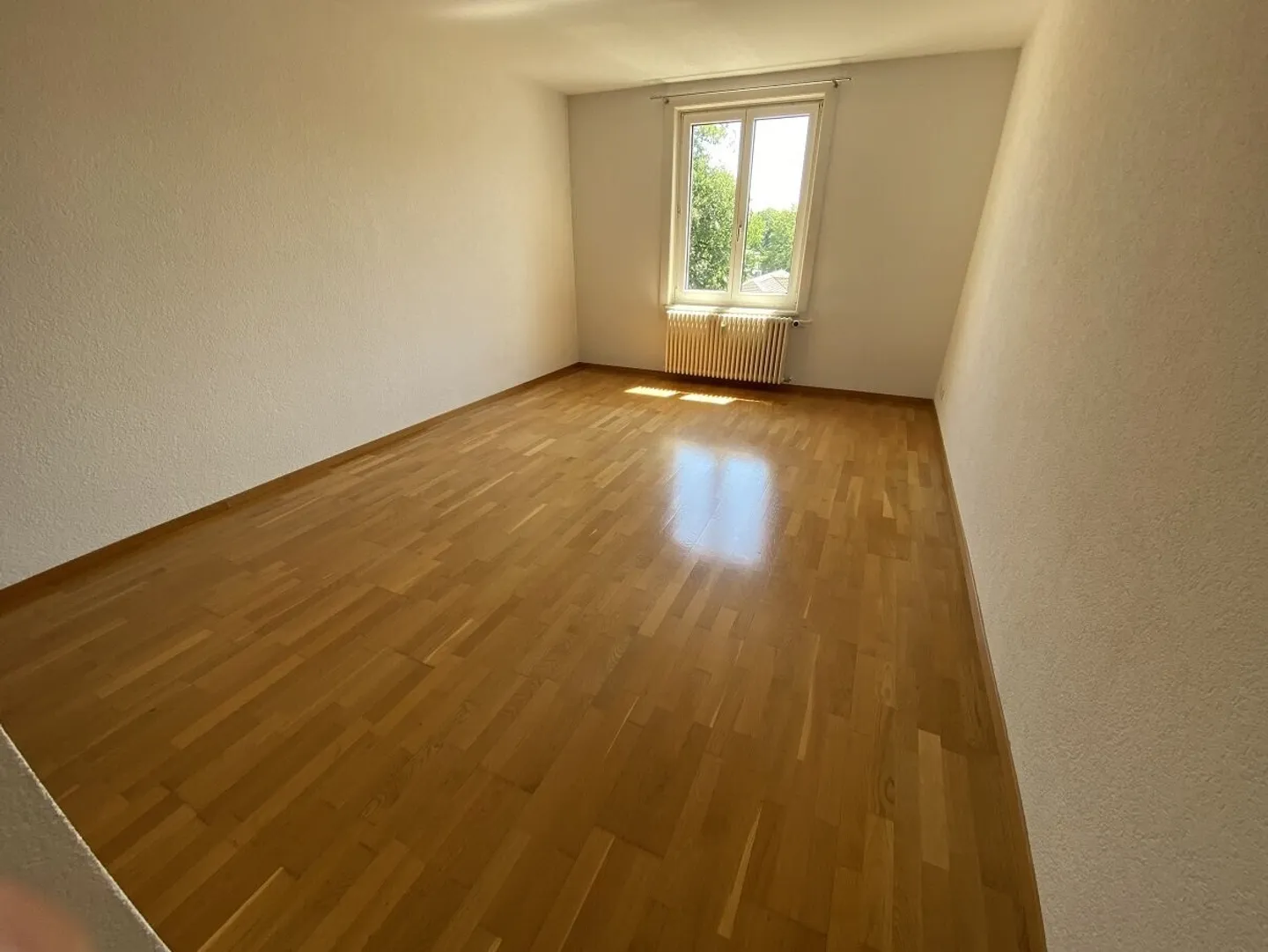 Quiet 3-room apartment of 60 m² on the 1st floor with balcony - Photo 5 of 9