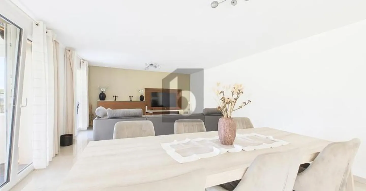 Maison Familiale Spacieuse - Photo 2 sur 6