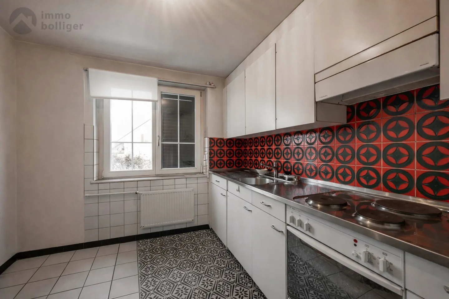 Single-family house for visionaries - lots of land, lots of possibilities - Photo 5 of 11