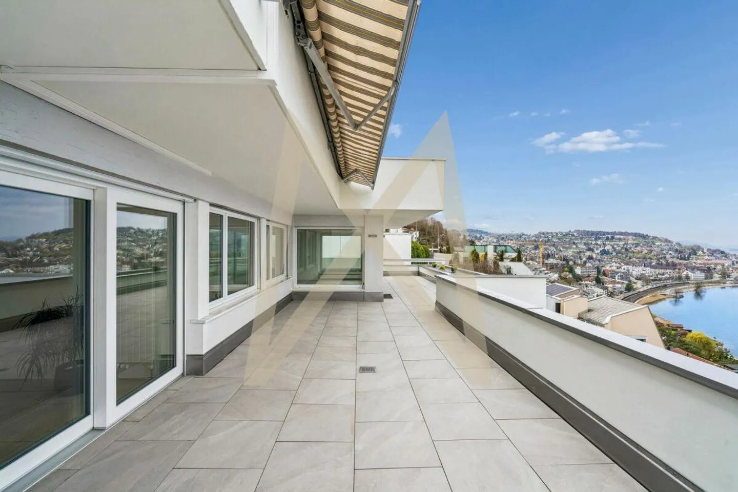 Stylish Premium Apartment for Demanding Personalities - Photo 26 of 30