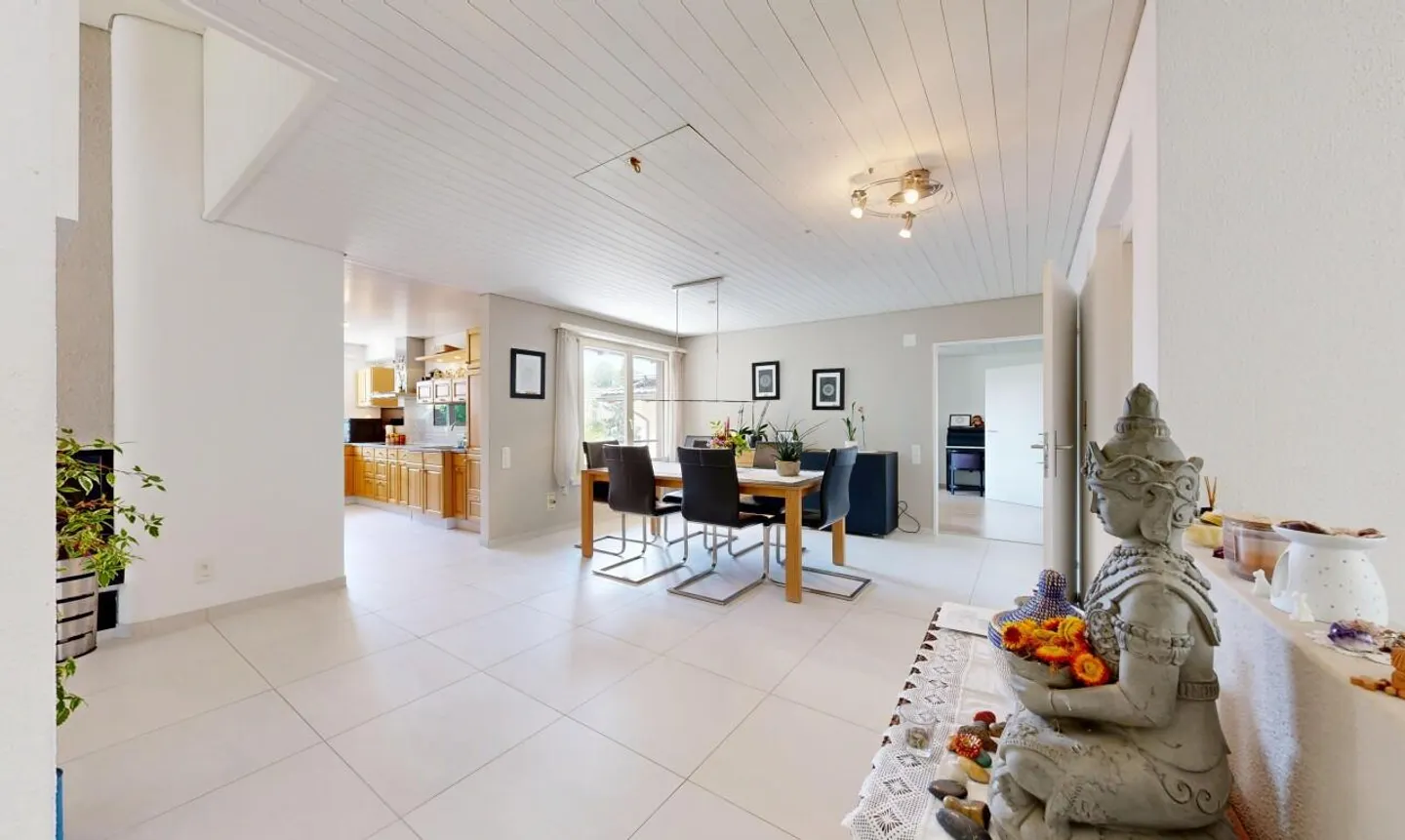 Extraordinary 6.5-Room Semi-Detached House - Photo 5 of 11