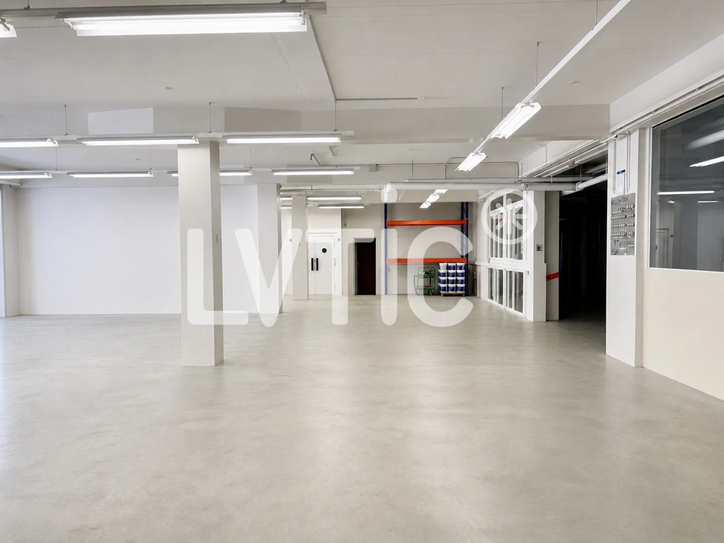 Laboratori, depositi di 750 m2 in affitto a Renens - Foto 2 di 6