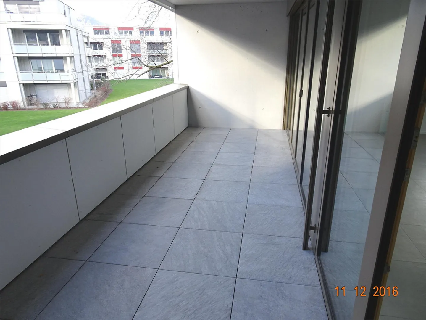 Spacious, Quiet 4 1/2 Room Apartment on the 1st Floor - Photo 3 of 13