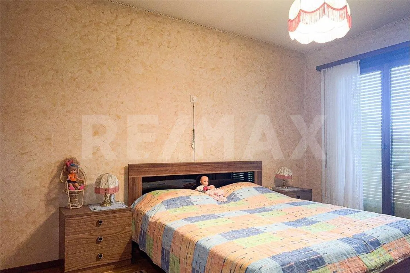 Haus mit 3 Wohnungen - Foto 12 von 13