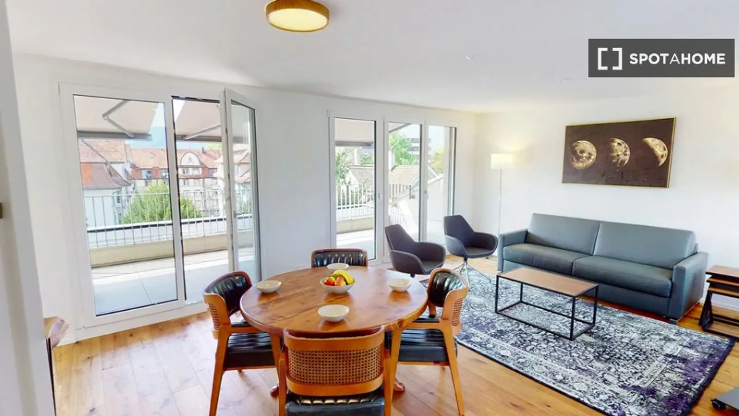 Apartment for rent - Photo 3 of 7