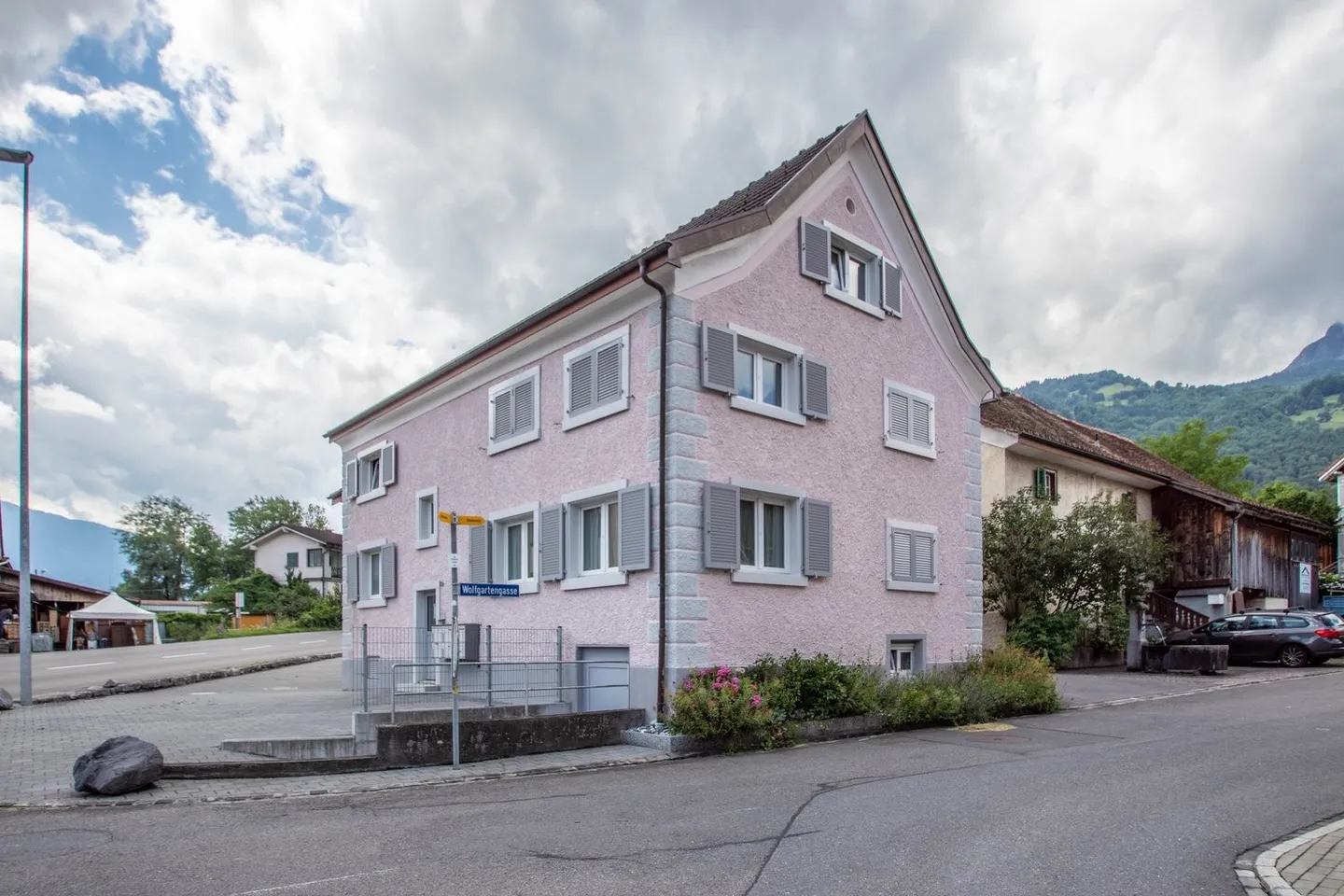 Semplice appartamento d'epoca di 2,5 locali a Trübbach - Foto 1 di 5
