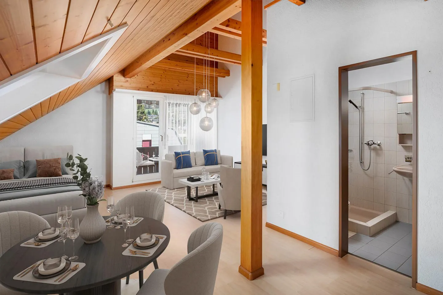 Charming 1.5-room apartment with balcony... - Photo 1 of 13