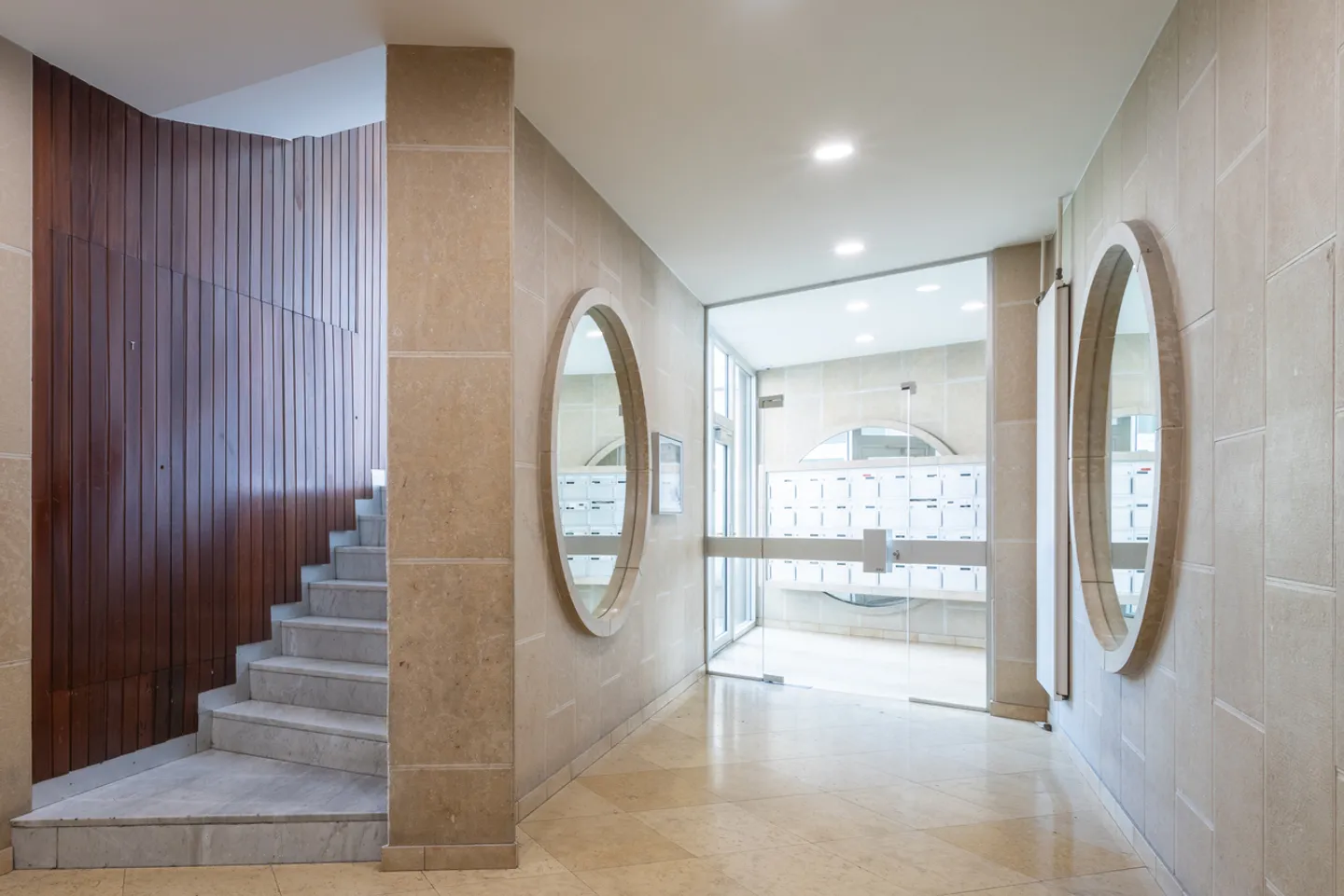 Charming Apartment in Pâquis - Photo 6 of 6