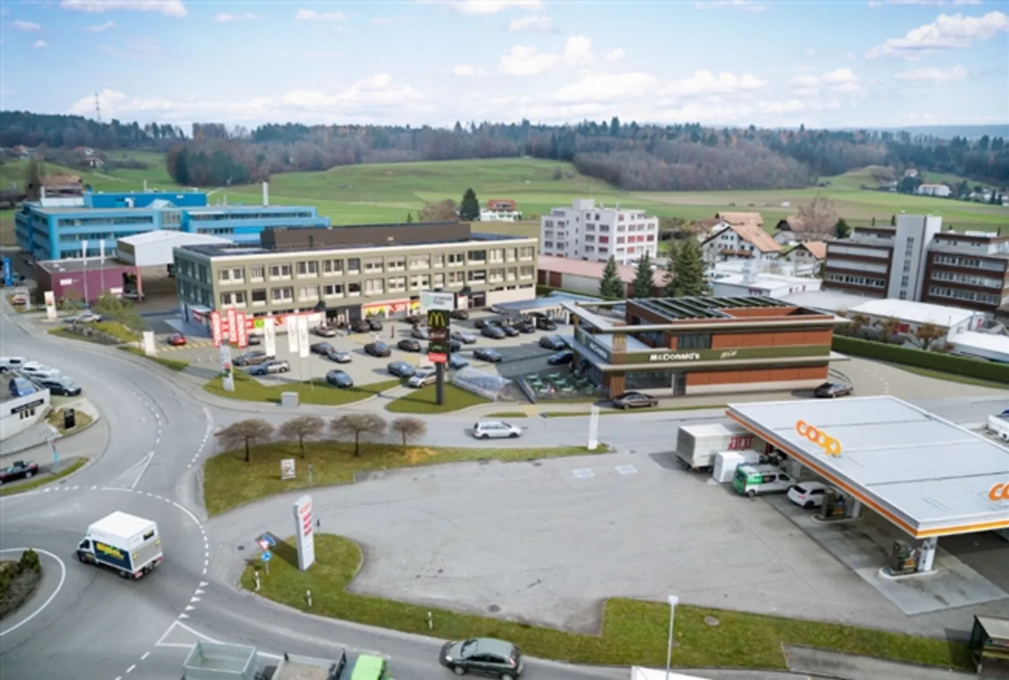 Leimere Park 2 - Aarberg modern - Commercial spaces for rent! - Photo 2 of 3