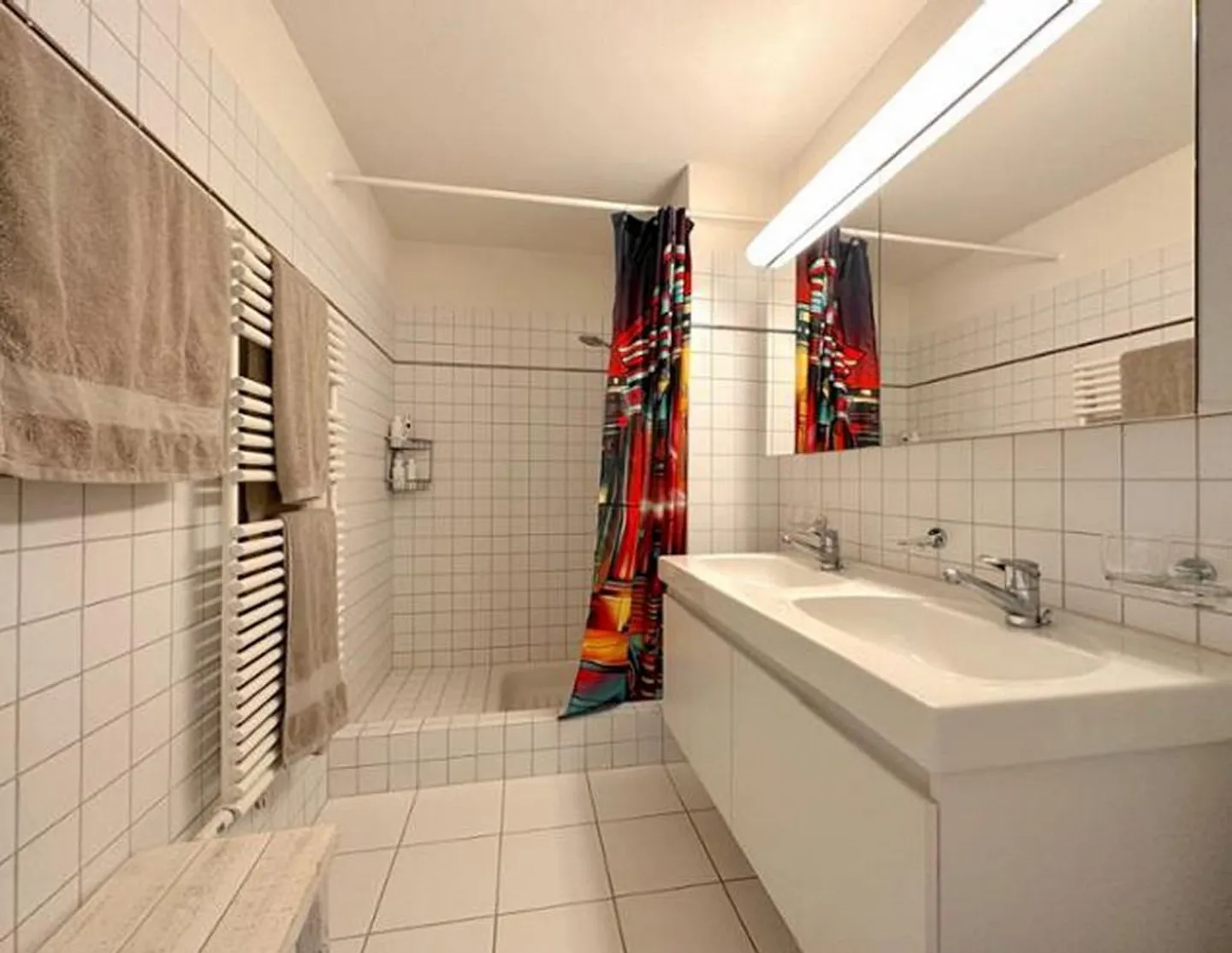 Helle 4.5-Zi.-WHG befristet mit Kaufoption. CHF 2'790 inkl. Garagenpl. - Photo 7 sur 18