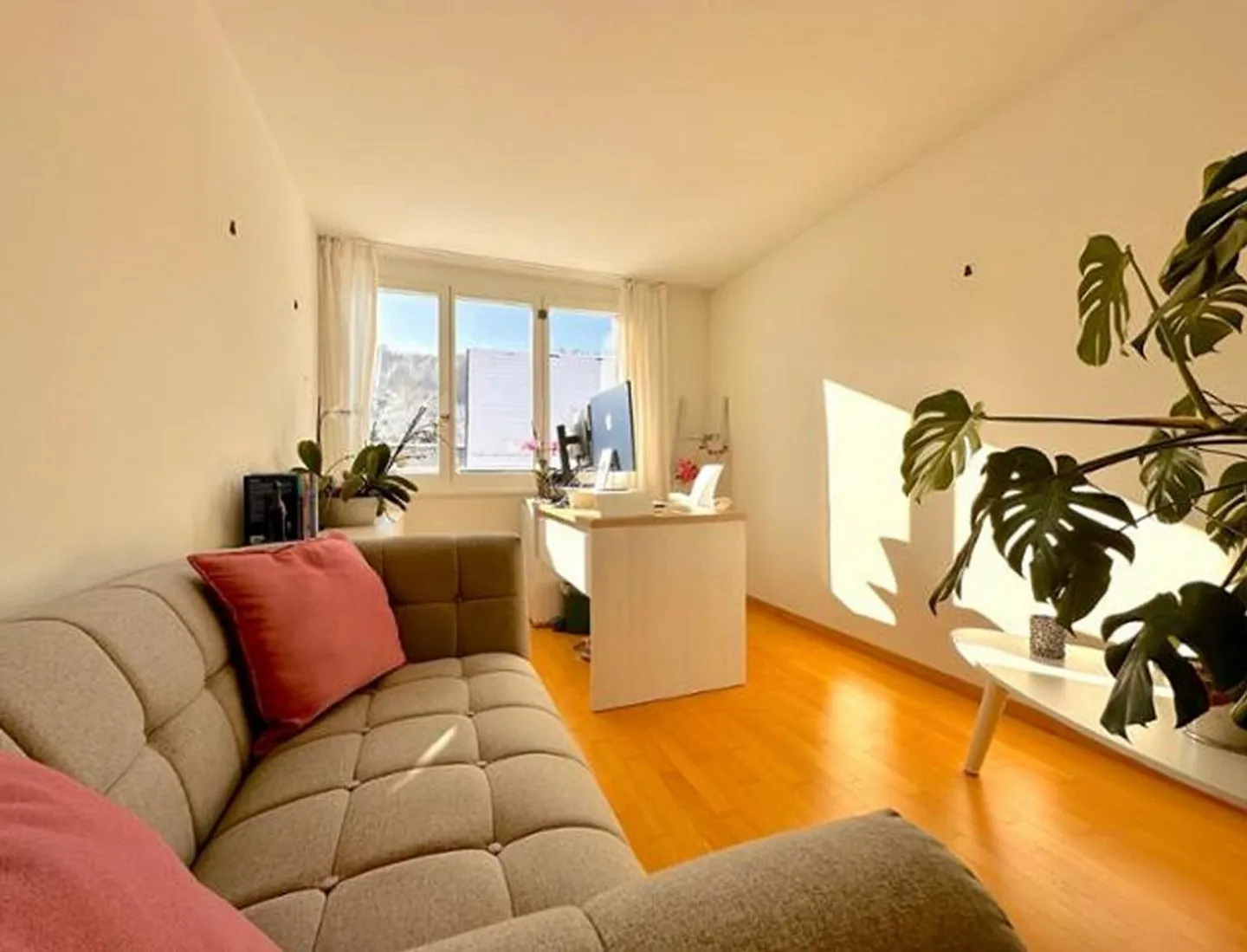 Helle 4.5-Zi.-WHG befristet mit Kaufoption. CHF 2'790 inkl. Garagenpl. - Photo 6 sur 18