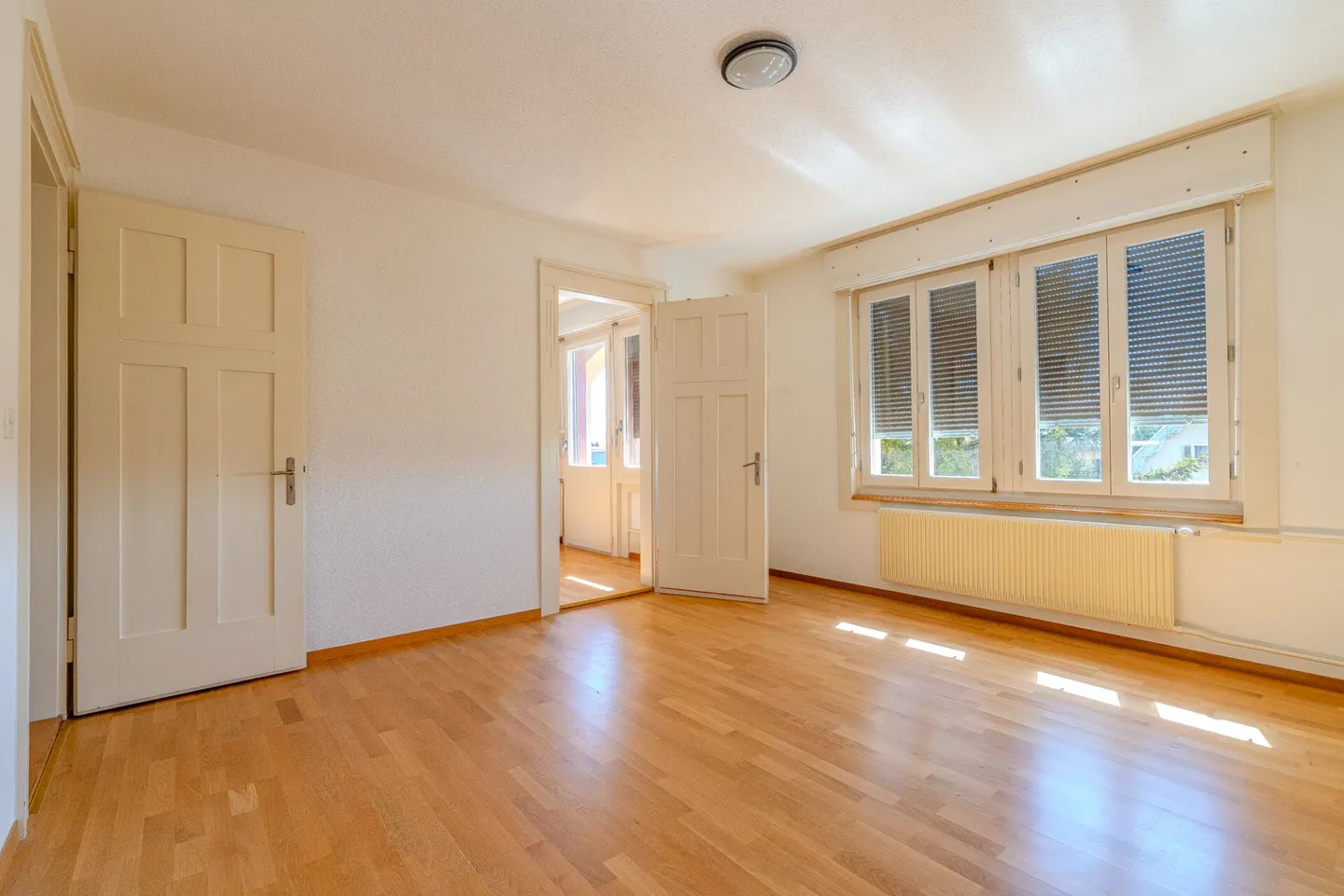 Maison multifamiliale attrayante avec caractère dans un emplacement central à Bellach SO - Photo 3 sur 20