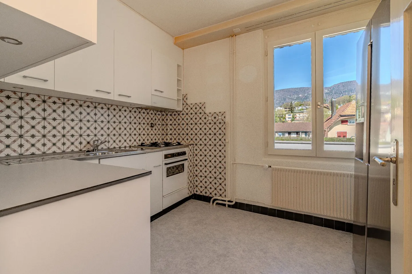 Maison multifamiliale attrayante avec caractère dans un emplacement central à Bellach SO - Photo 7 sur 20