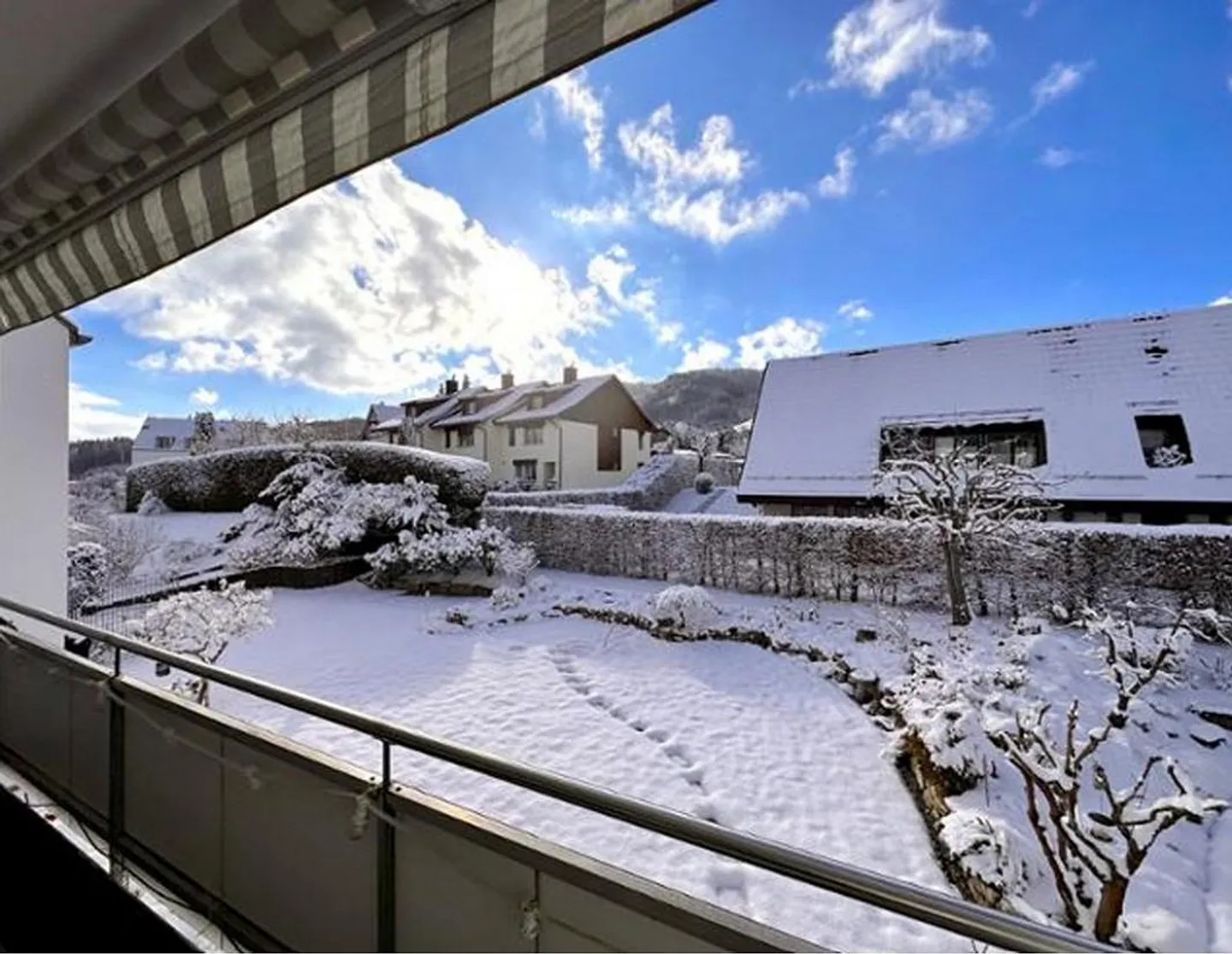 Helle 4.5-Zi.-WHG befristet mit Kaufoption. CHF 2'790 inkl. Garagenpl. - Photo 9 sur 18