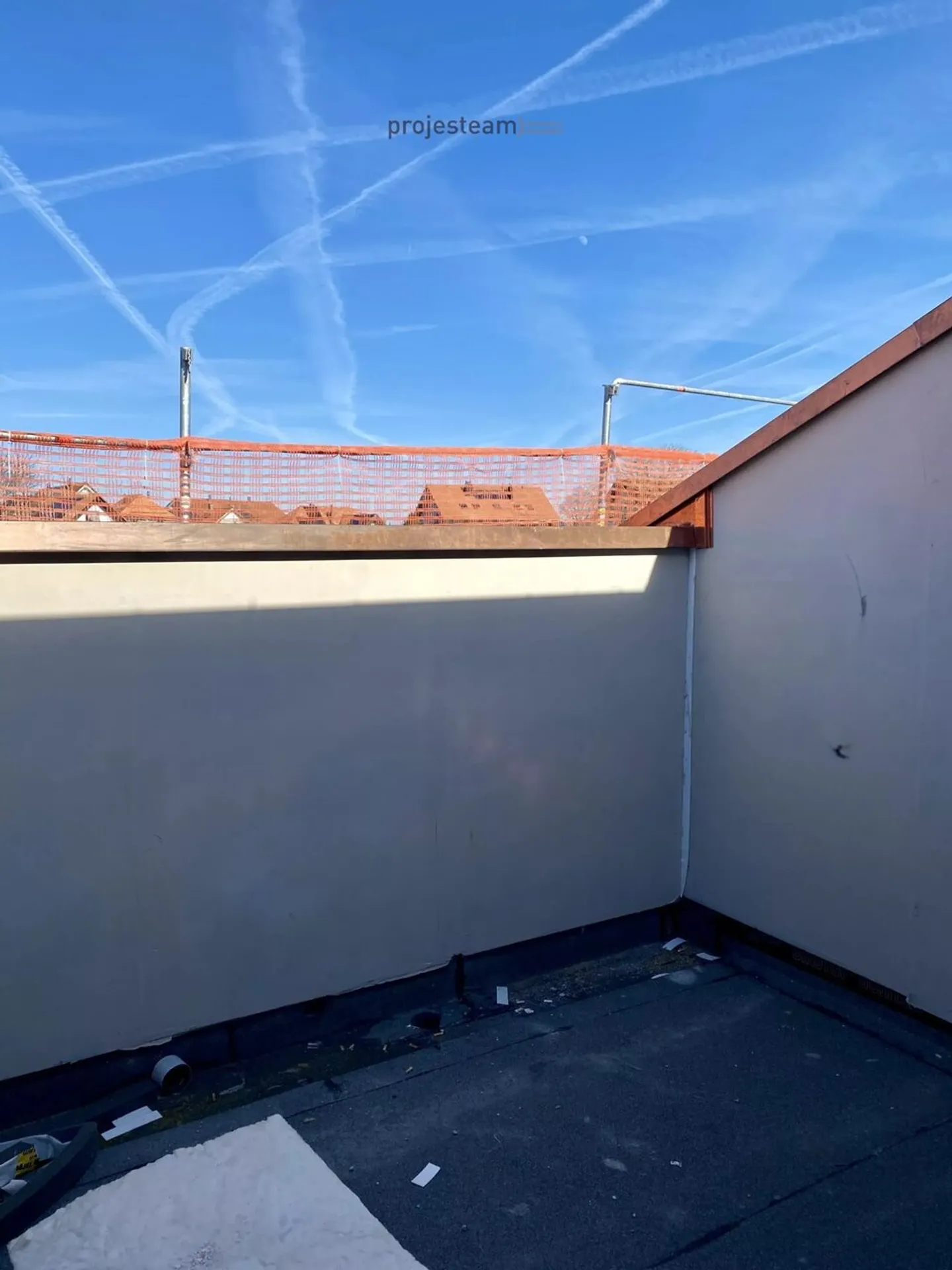 Farm at the end of renovation works - Duplex attic with character and charm accentuated by double ceiling heights - Photo 8 of 13