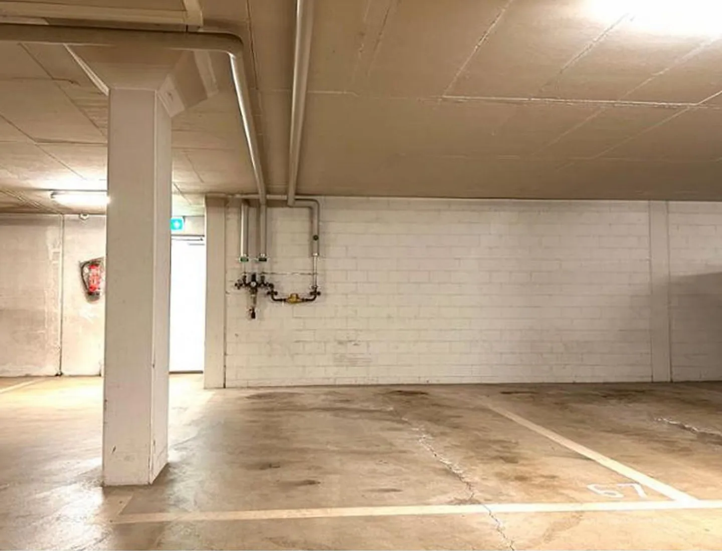 Helle 4.5-Zi.-WHG befristet mit Kaufoption. CHF 2'790 inkl. Garagenpl. - Photo 15 sur 18