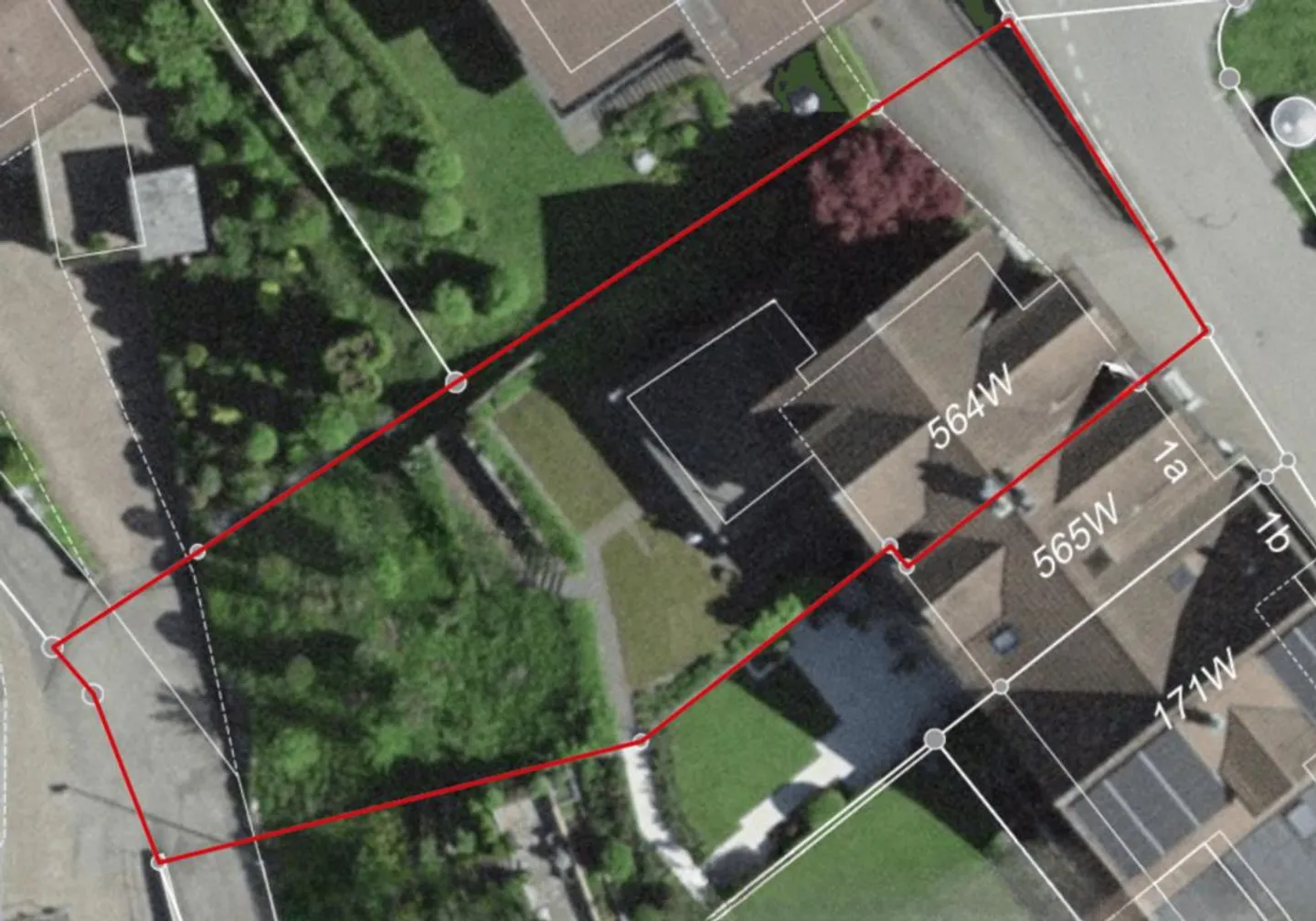 Maison de coin en rangée centrale avec environnement sur un grand terrain extensible... - Photo 15 sur 16