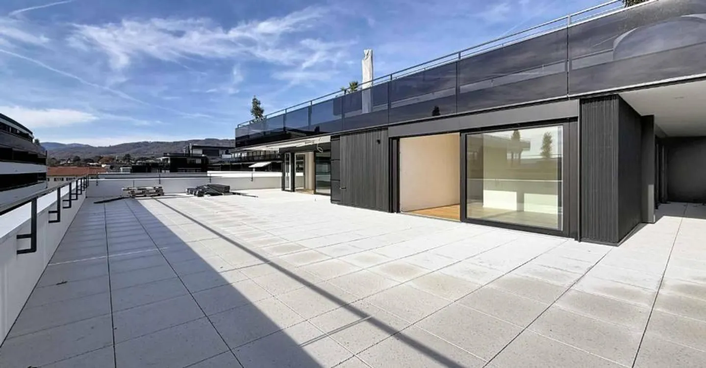 Appartement de Luxe avec Terrasse - Photo 8 sur 13