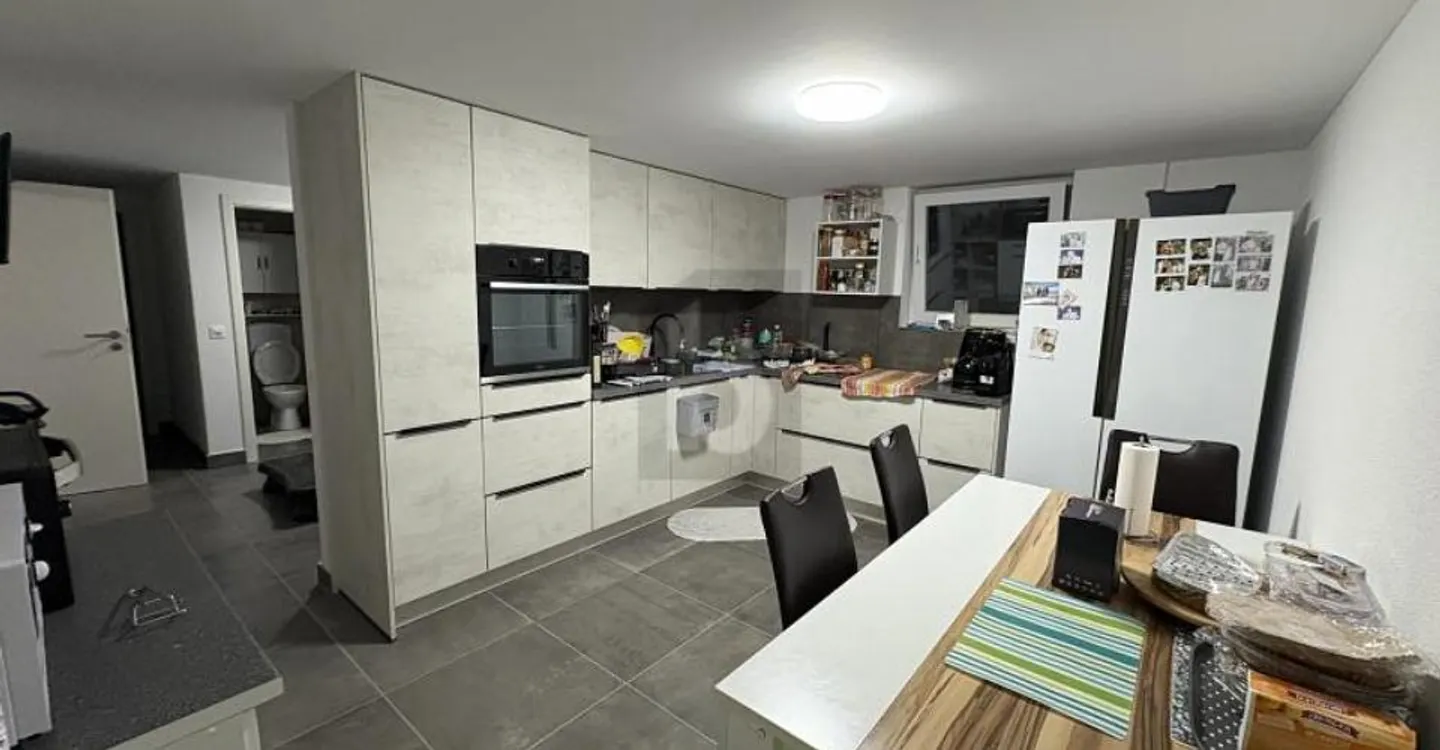 Modernes Mehrfamilienhaus - Foto 5 von 6