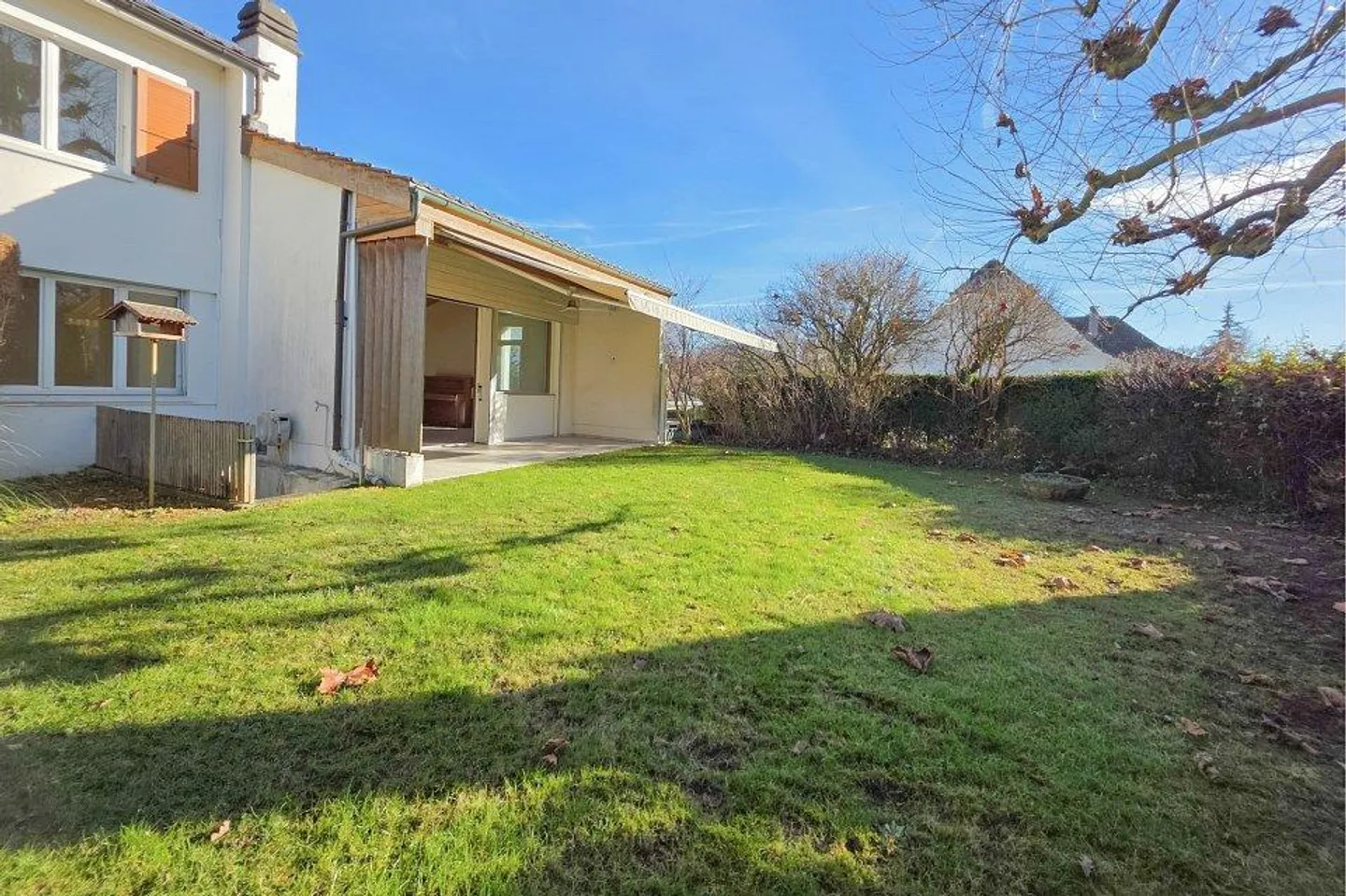 Plenty of Space, Plenty of Potential - Your New Home in the Heart of Life. - Photo 3 of 13