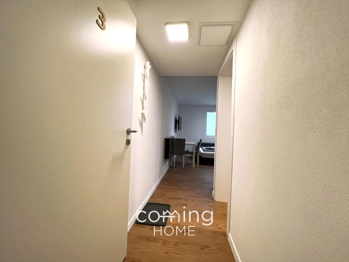 Studio moderne à Saas-Fee - entièrement rénové, central et avec potentiel locatif - Photo 6 sur 12